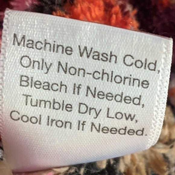 VERA Bradley Rosewood Fleece Hooded Robe - Picture 6 of 8